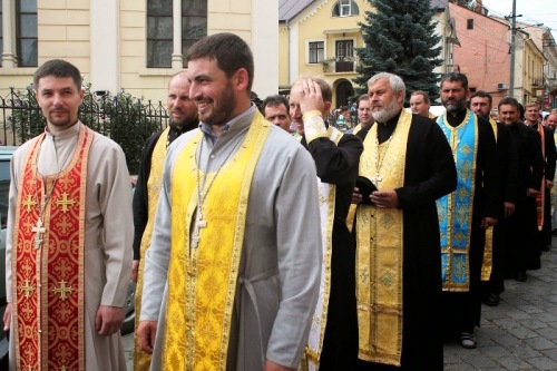 За мир і єдність в Україні та за об'єднання церков молились на Буковині